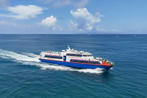 fast boat - Miko Natalia - 1